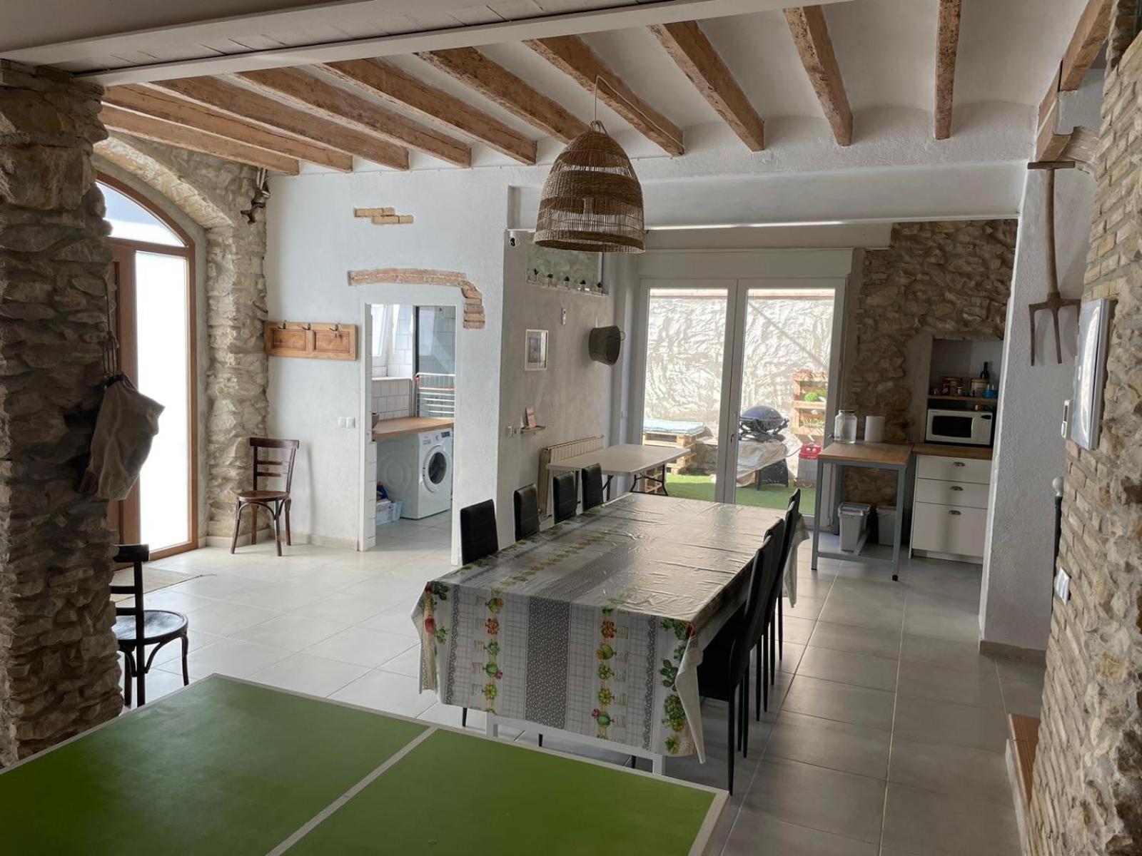 Hostal Cal Tomaset Les Cabanyas Exterior foto